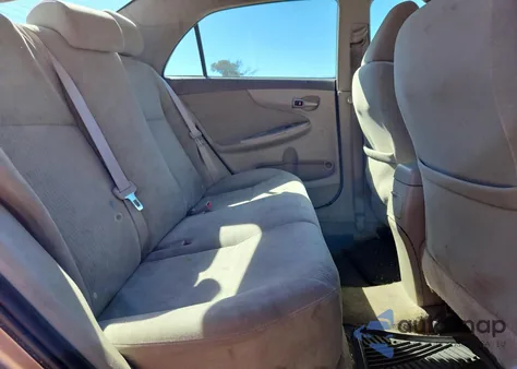 2010 Toyota Corolla Le z USA, uszkodzony, nr VIN 2T1BU4EE2AC228906